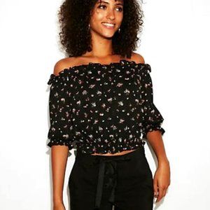 2/$22 Sale 🍉 Express Black Floral Off-the-Shoulder Crop Top